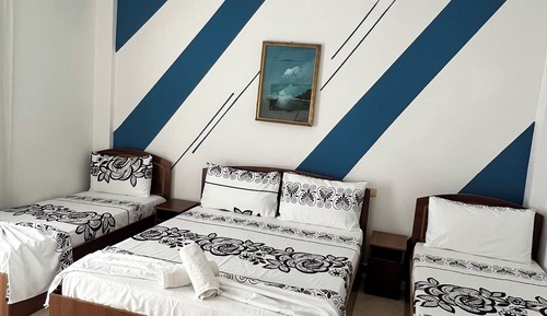 Habitación cuádruple básica, balcón, vistas al mar
