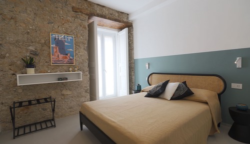 Habitación Confort con 1 cama doble o 2 individuales