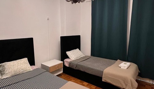 Habitación básica doble (Quarto 2 andar frente)