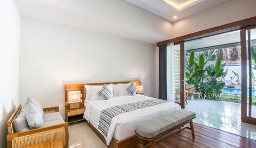 Habitación Deluxe, 1 cama de matrimonio, terraza, vistas a la piscina