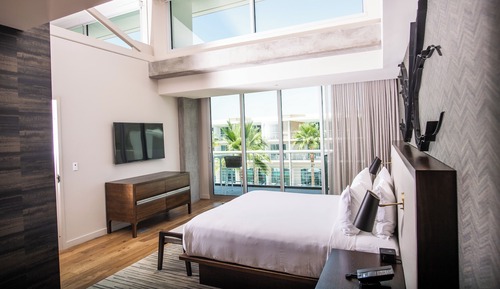 One Bedroom Suite