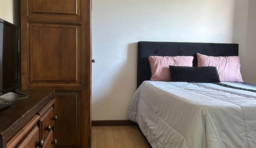 Habitación básica con 2 camas individuales (SUITE 15)