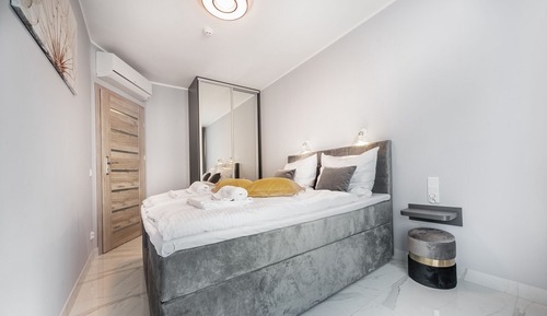 Suite familiar, vistas parciales al mar (Duplex)