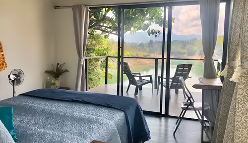 Casa de campo clásica, vistas al lago