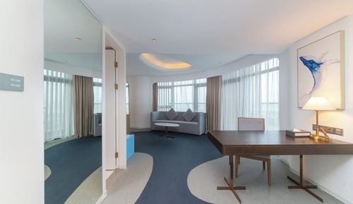 Suite estudio familiar, vistas al patio