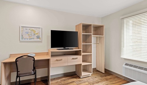Suite, 1 cama de matrimonio, accesible para personas con discapacidad, no fumadores (Accessible Tub)