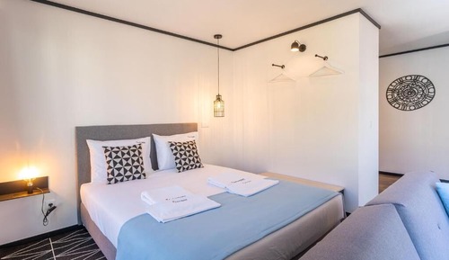 Estudio familiar, 1 cama doble con sofá cama