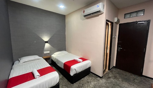 Habitación estándar con 2 camas individuales