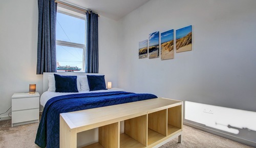 Apartment, 2 Bedrooms, Kitchen, City View