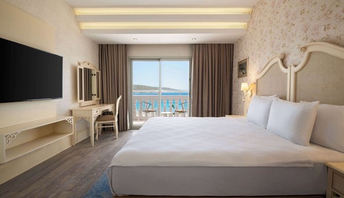 Suite junior, 1 cama de matrimonio grande con sofá cama, vistas al mar