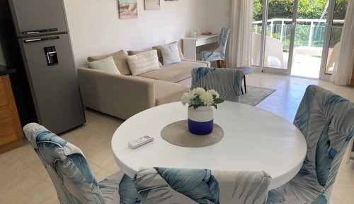 Apartamento Confort, balcón, vistas a la playa