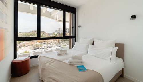 Apartamento, 2 habitaciones, terraza, vistas al mar
