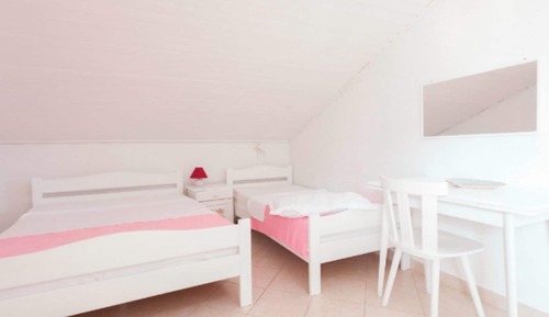 Apartamento (Two Bedroom Apartment with Sea View)