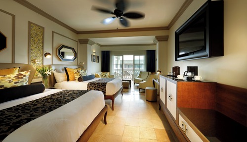 Signature Level Junior Suite