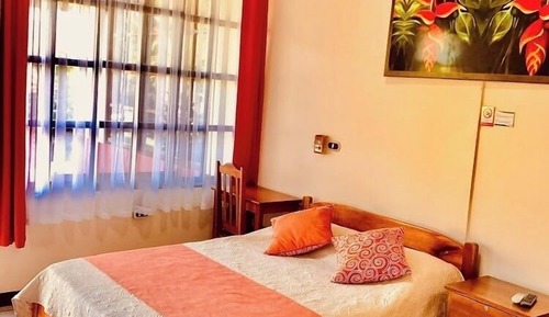 Habitación familiar, vistas al jardín