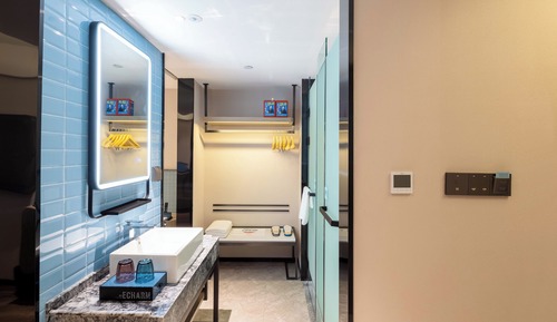 Habitación estándar con 1 cama doble o 2 individuales