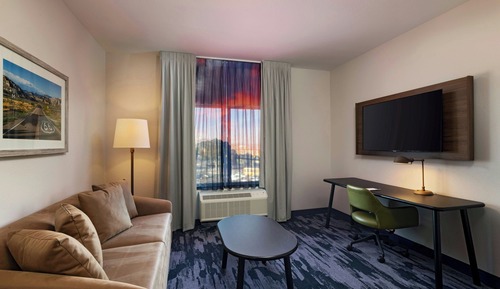 Suite, varias camas (Mobility/Hearing Accessible, Tub)