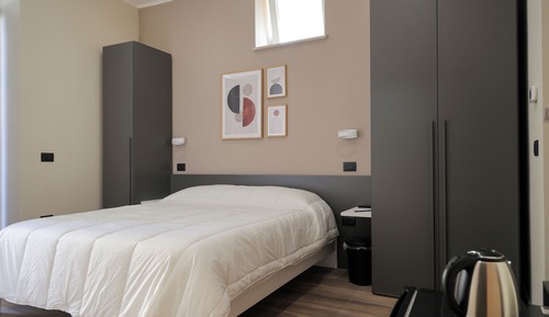 Habitación clásica, 1 cama doble, no fumadores, baño privado
