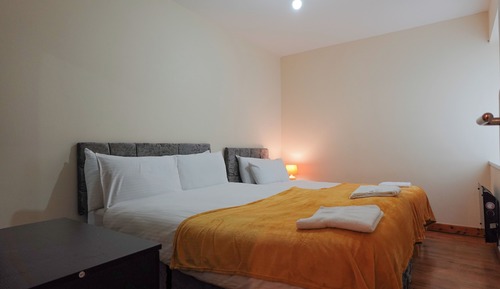 Apartamento, vistas al jardín