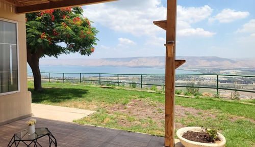 Suite Confort, patio, vistas al lago