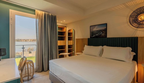 Habitación superior, 1 cama de matrimonio grande, accesible para personas con discapacidad