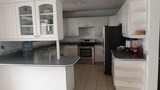 Habitación básica, patio
