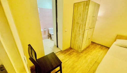 Habitación económica con 1 cama doble o 2 individuales