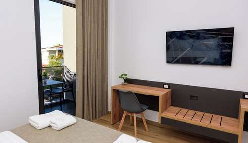 Habitación triple, balcón