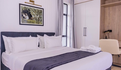 Suite de lujo, 2 habitaciones, vistas a la colina, en la zona del jardín