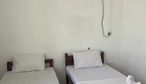 Habitación económica con 2 camas individuales