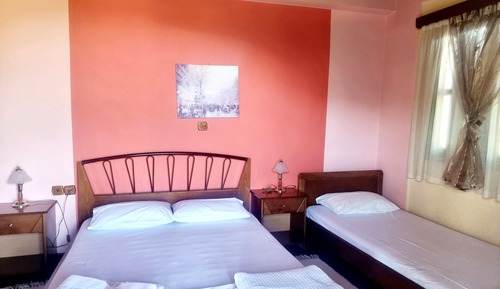 Habitación triple Deluxe, vistas a la montaña