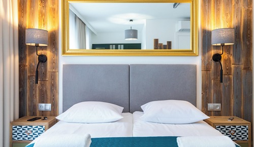 Habitación económica doble, 1 cama de matrimonio, no fumadores, microondas