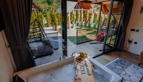 Bungalow, 1 habitación, cocina básica, vistas a la montaña