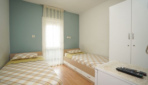Habitación clásica con 2 camas individuales