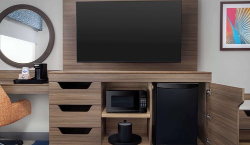 Habitación, 2 camas de matrimonio, frigorífico y microondas