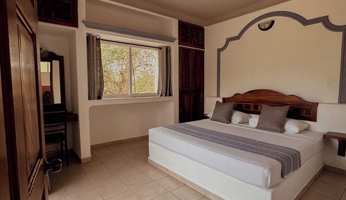 Standard Double Room, Balcony, Garden View