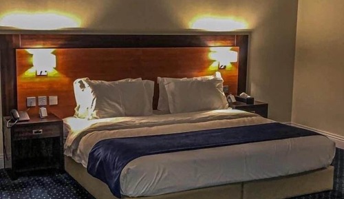Suite Deluxe, balcón, vistas a la ciudad