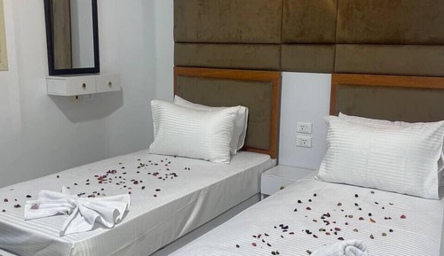 Habitación Deluxe con 1 cama doble o 2 individuales, vistas a la ciudad