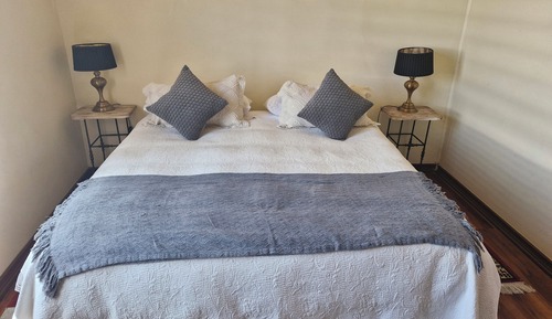 Habitación doble superior, 1 cama de matrimonio grande, baño privado