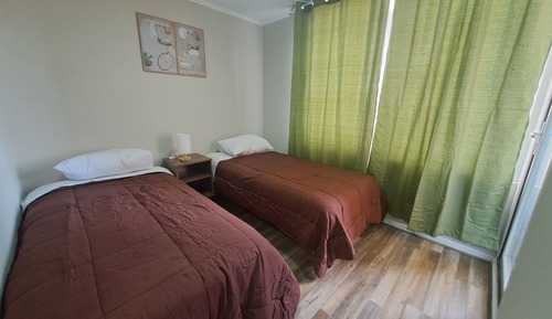 Apartamento Deluxe, varias camas, bañera, vistas al jardín