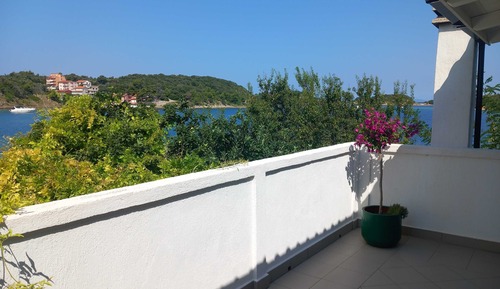 Habitación triple (Guest House Green Corner Supetarska D)