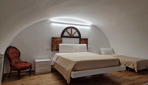 Deluxe Studio, Non Smoking, City View