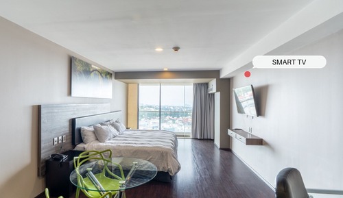 Apartamento, 1 cama de matrimonio grande, planta ejecutiva
