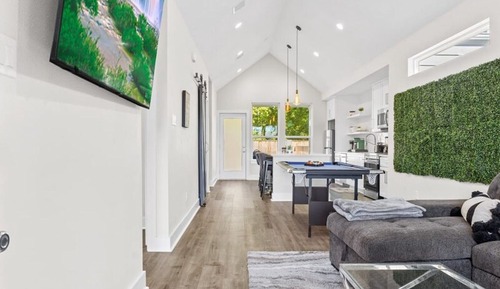House, Accessible, Smoking