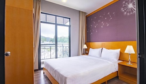 Apartamento Deluxe, balcón