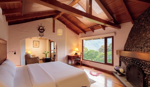 Suite estudio, bañera de hidromasaje, vistas a la montaña