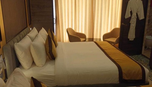 Suite Confort, vistas al lago