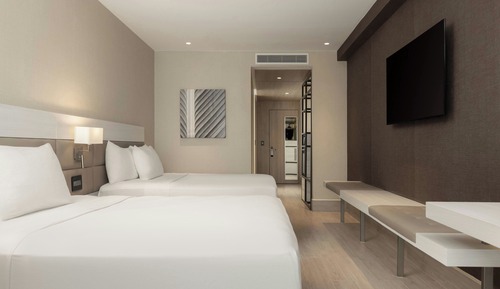Habitación Deluxe, 2 camas de matrimonio, vistas a la ciudad