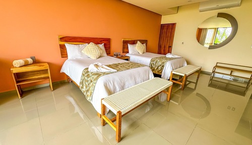 Habitación Deluxe doble, 2 camas dobles, vistas a la playa