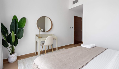 Apartamento de diseño, balcón, vistas a la ciudad